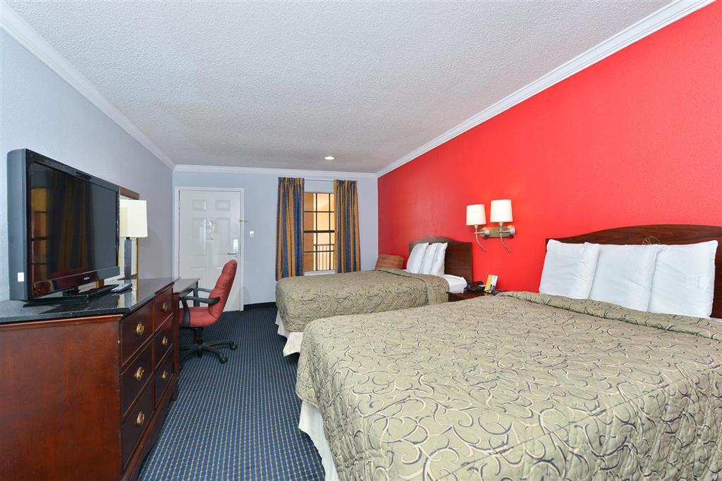 Scottish Inns & Suites - Woodlands Mall Зе-Вудлендс Номер фото