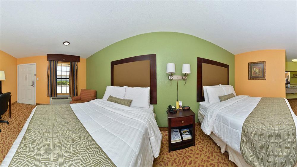 Scottish Inns & Suites - Woodlands Mall Зе-Вудлендс Экстерьер фото